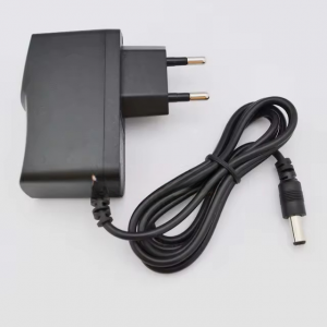 5 VOLT 1 AMP Universal AC Adapter 100-240V 50/60 Hz Black