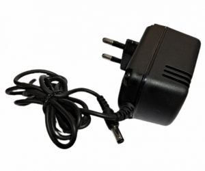 3 VOLT 0.5 AMP UNIVERSAL ADAPTER